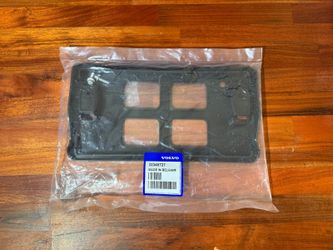2026 Volvo XC90 OEM Front License Plate Bracket (contact info removed)7 w/ Screws NEW