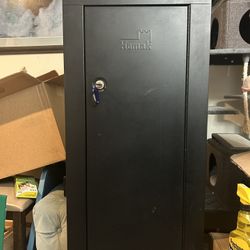 Homak Gun safe With 2 Locks & A Key