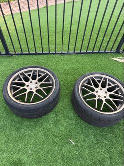 2 rims and tiers together 255/35/20