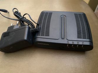 Thomson TG598 Router With Original Battery Charger