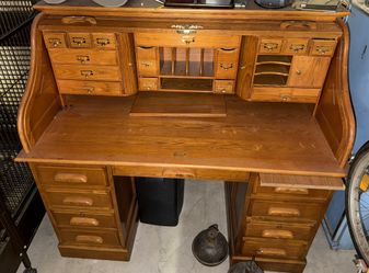 Roll Top Desk