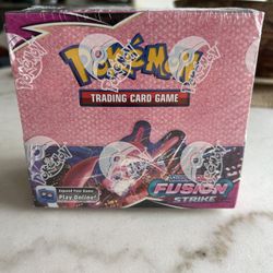 Fusion Strike Booster Box