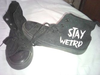 Hot topic women's shoes
