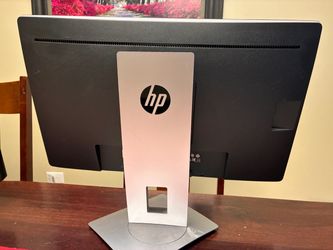 HP Desktop Monitor & ASUS Monitor