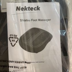 Nekteck Shiatsu Foot Massager  Model NK-FM-100 Black