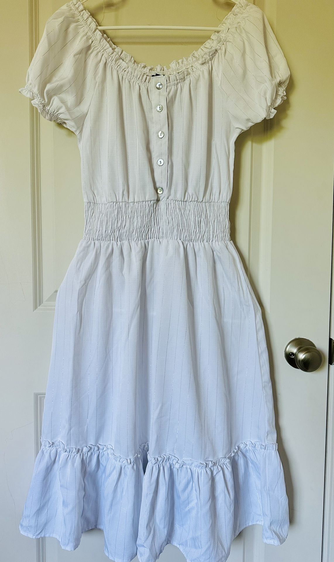 White Cute Summer Dress - Size M
