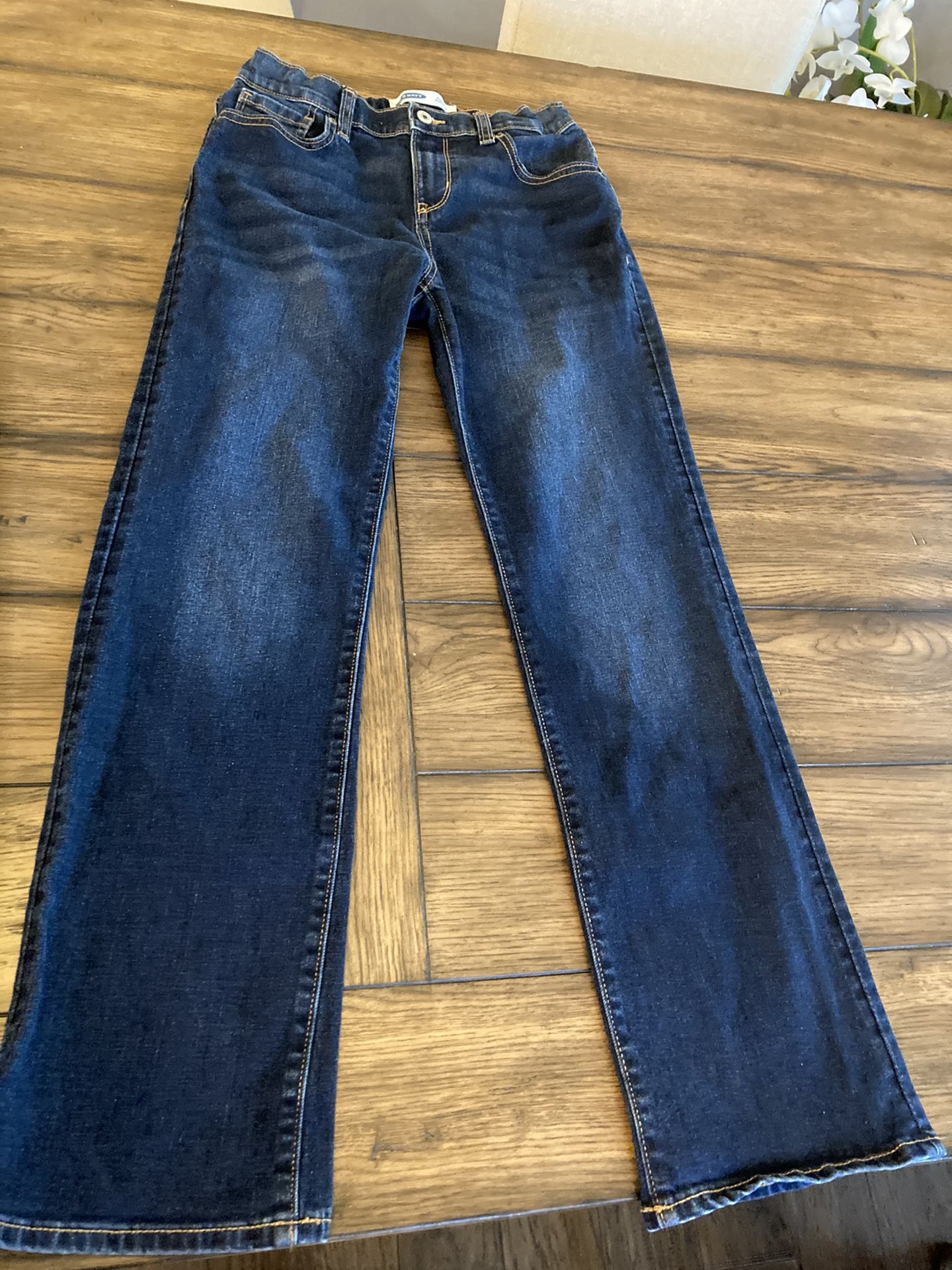 BOYS SIZE 14 JEANS LIKE NEW & NEW