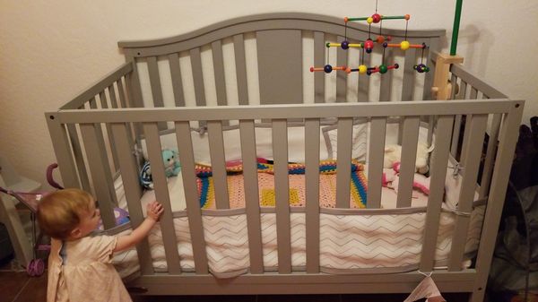 Graco Convertible Grey Crib For In Mesa Az Offerup Graco Convertible Grey Crib