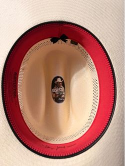 Resistol Straw Cowboy Hat 60, 7 1/2 - White/Creme Color.