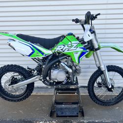 125cc Apollo Rfz Gas Dirt Bike $1399 OTD😎😎