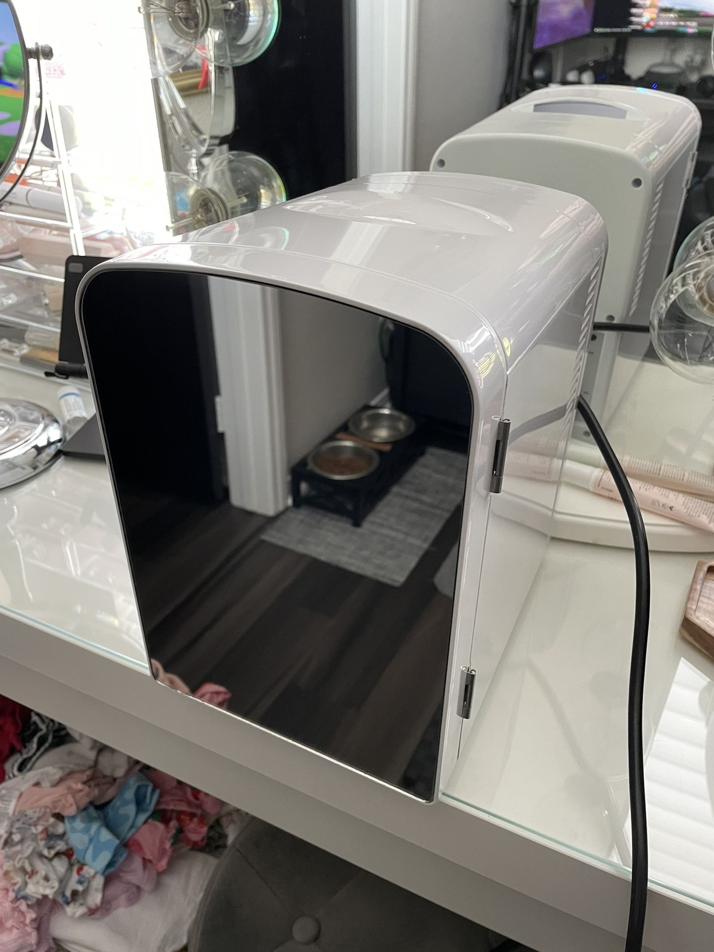 Mirrored Beauty Refrigerator Mini