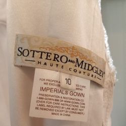 Wedding Dresses 