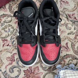 Nike Air Jordan Size 6 Y
