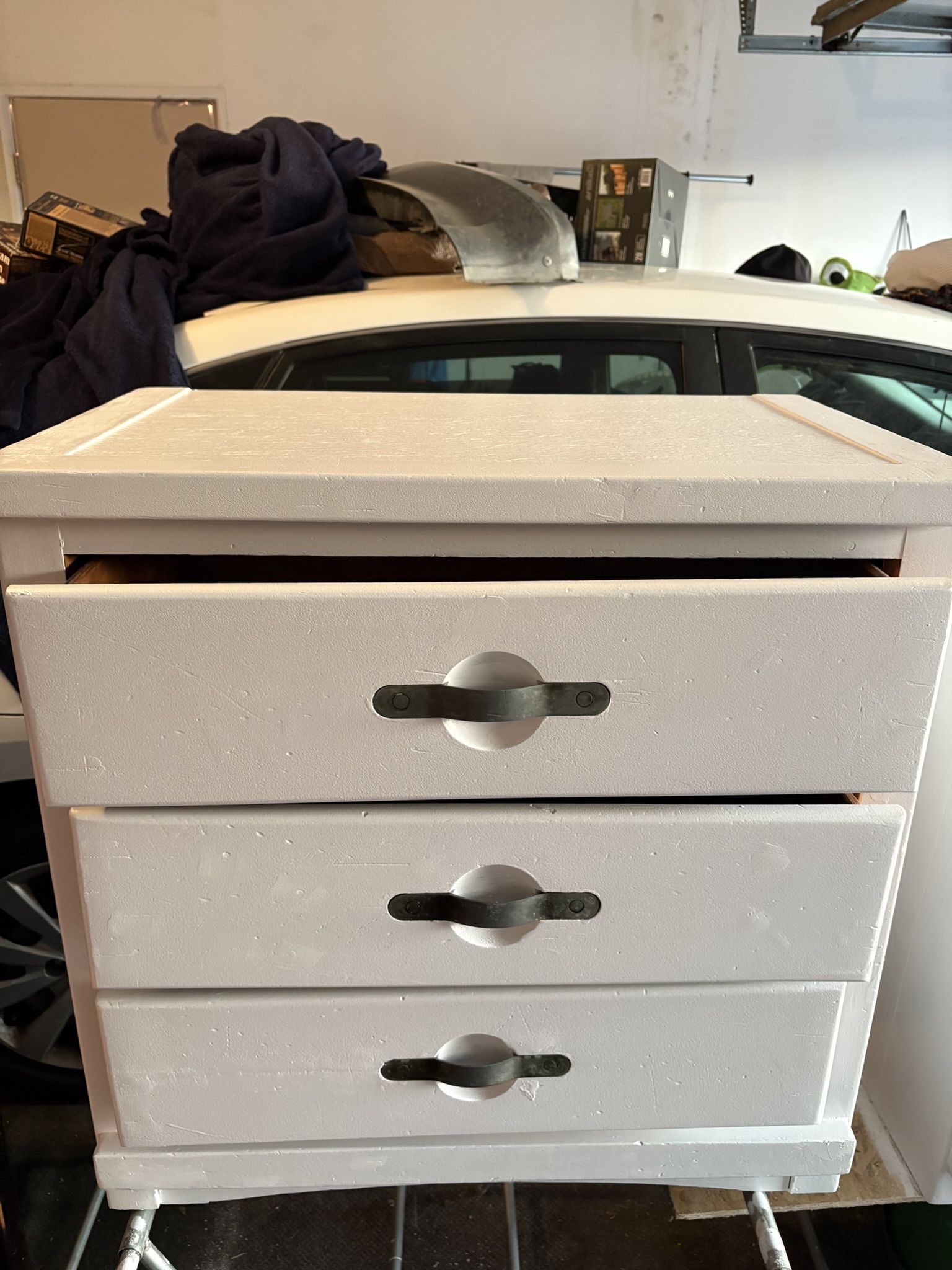 2 Nightstands Very Good Condition