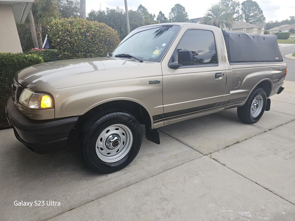 2002 Mazda B-Series Pickup
