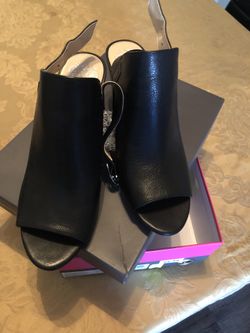 Vince camuto black butter calf 9m brand new