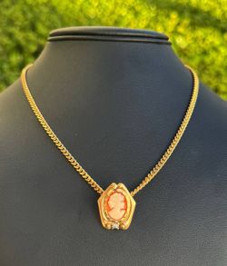 Jewelry 10k yellow gold Pendant Ivory Fire Red Orange Vintage Lady 4.2g (PENDANT)