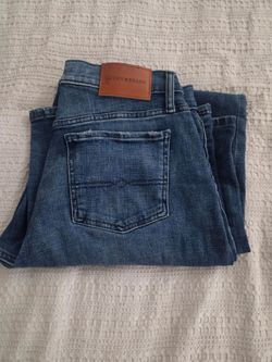 Ladies Lucky Brand wide leg jeans