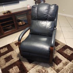 Navy blue recliner
