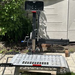 Harmar AL-100 Mobility Lift