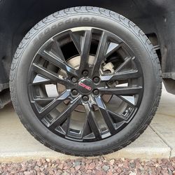 GMC 22” gloss black rims with BF Goodrich tires great condition