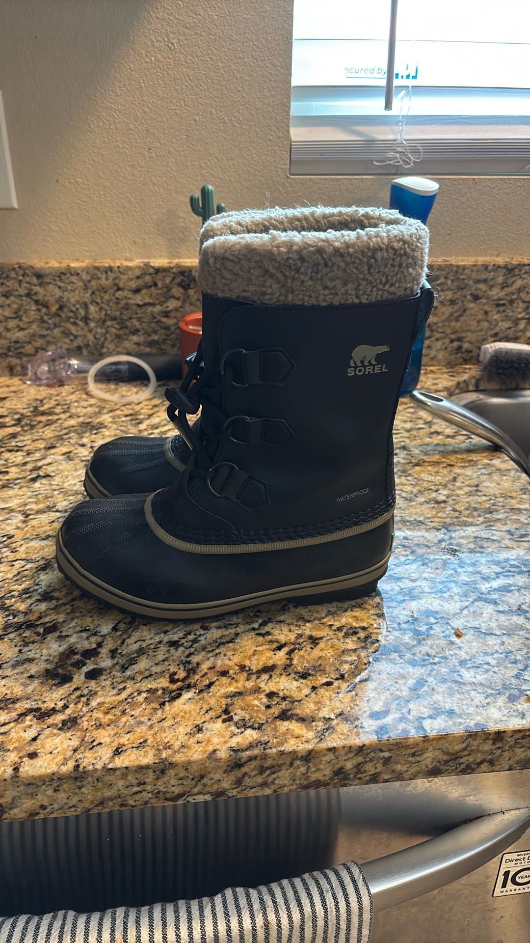 Sorel Yoot Kid’s Pac Boots Nylon Size 3 Waterproof Warm