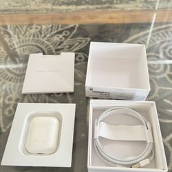AirPods In Box 