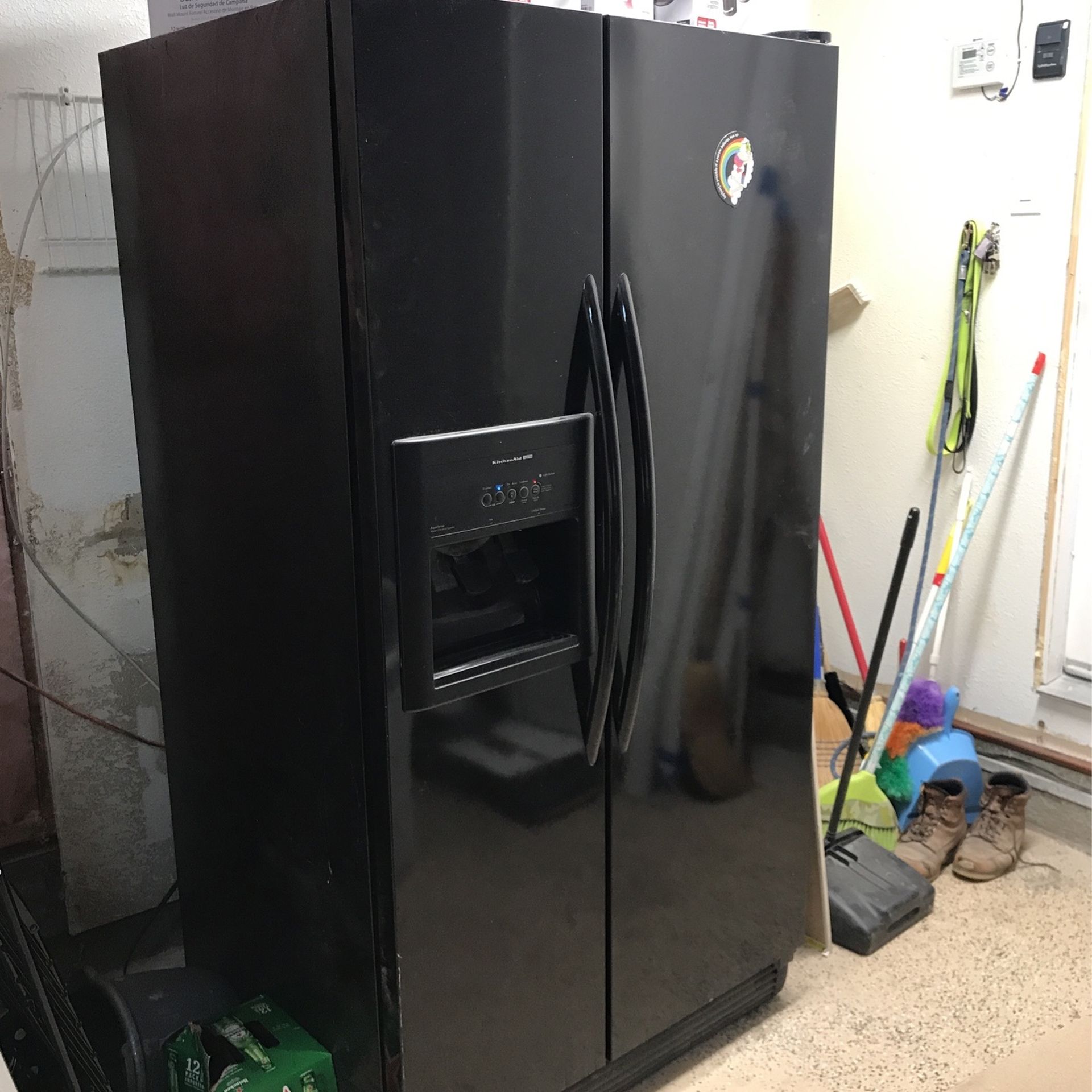 KitchenAid Superba Refrigerator Model Ksrp25f; 25.3 Cubic Feet “PRICE IS NEGOTIABLE “