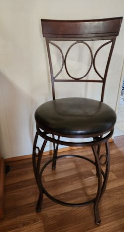 Counter Height Wood And Metal Swivel Bar Stool