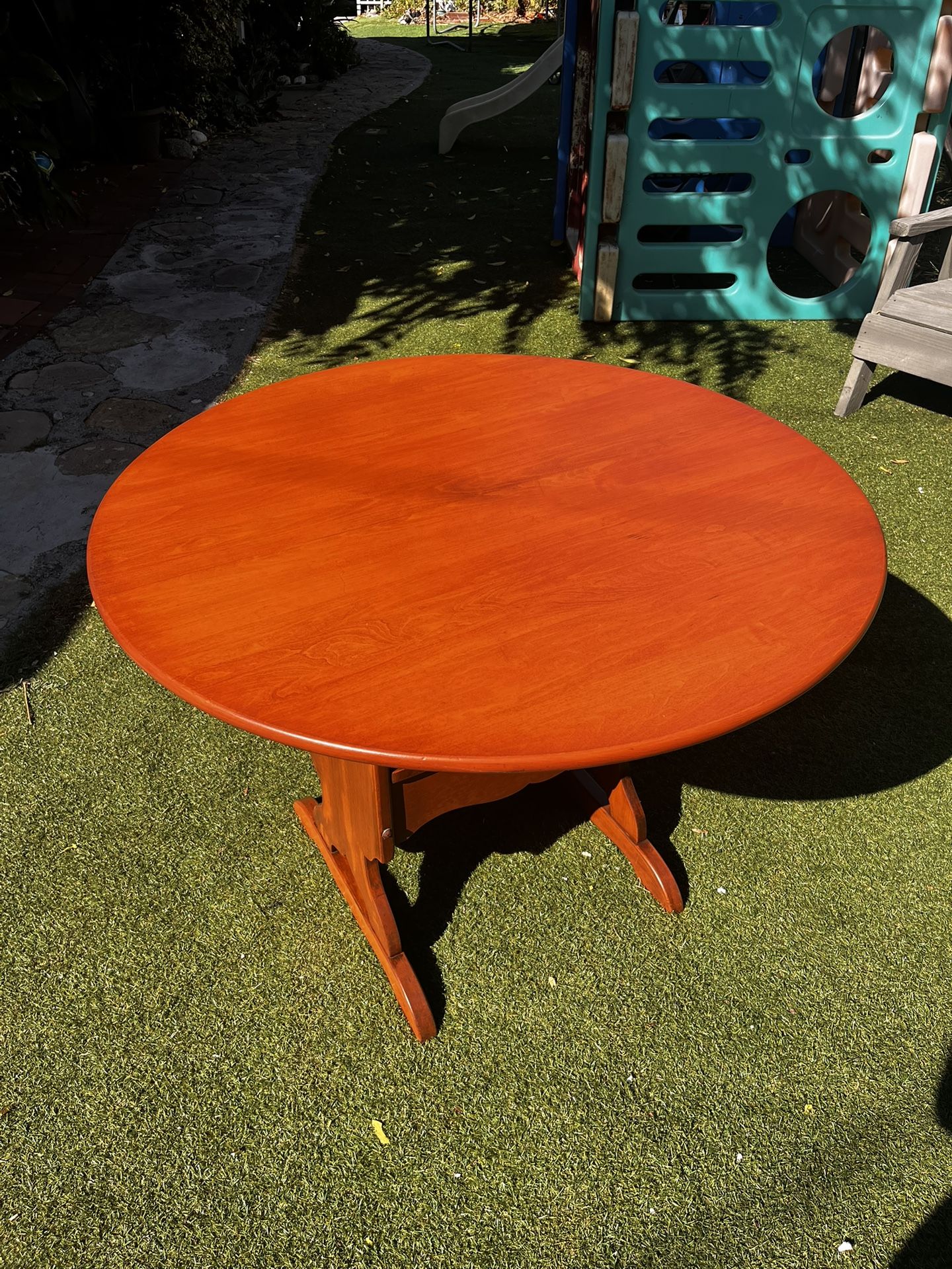 Round Wood Table