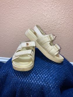 Girls Cat & Jack Sandals Size 2