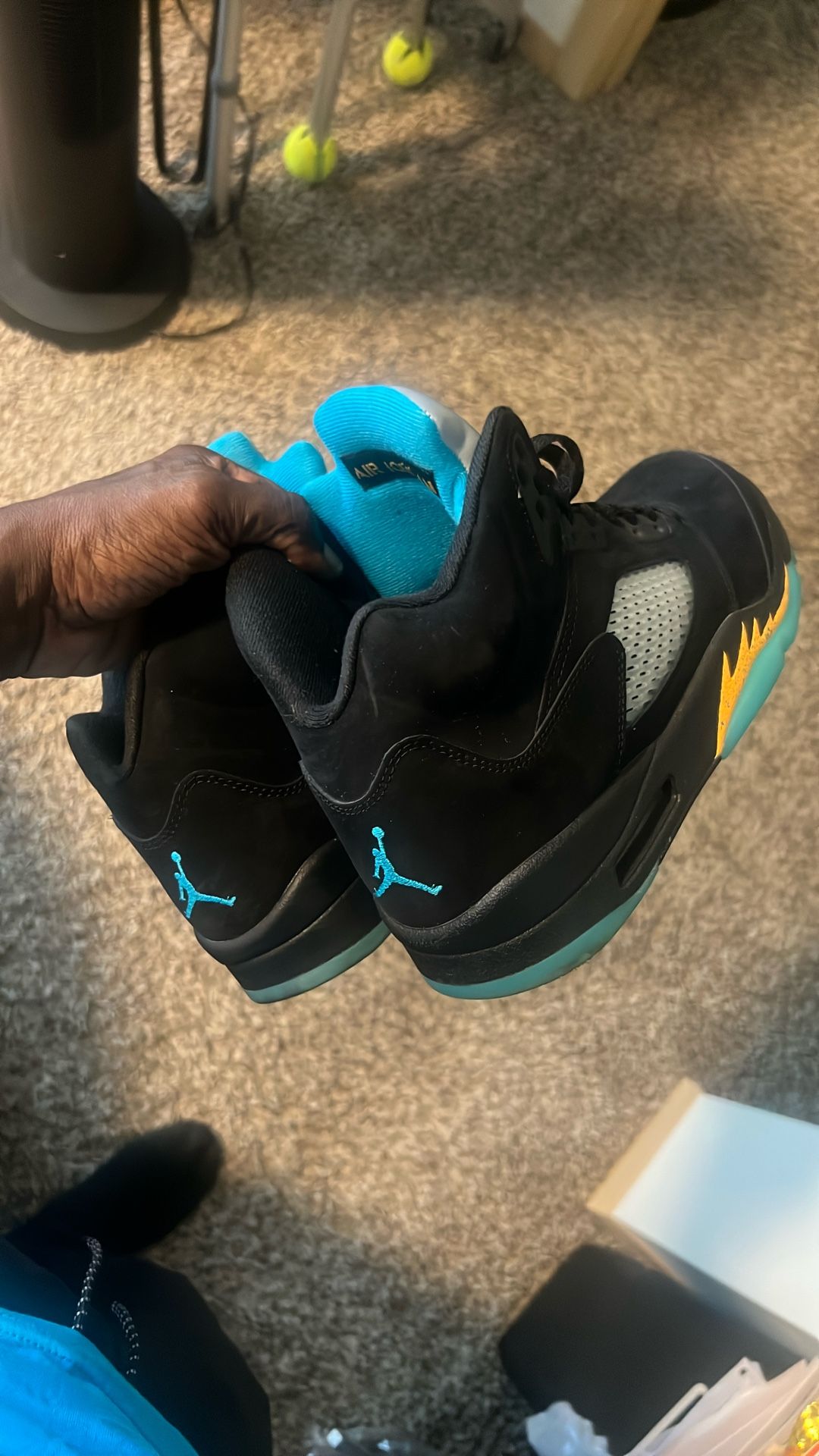 Retro Jordan 5’s Aqua