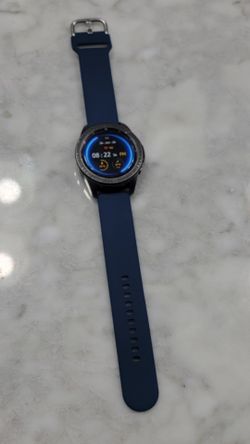Samsung Galaxy Watch SM-R810 42mm Black with Charger