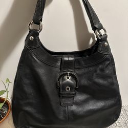 COACH Soho Lynn Leather Black Buckle Shoulder Bag F75818 ( Vintage) 