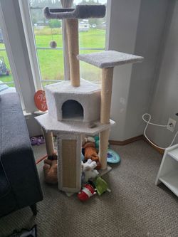 Cat tree
