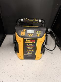Everstart Charger For Sale!! 