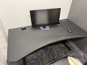 Arozzi Arena Large 63” Gaming / Computer Desk – 2 Available