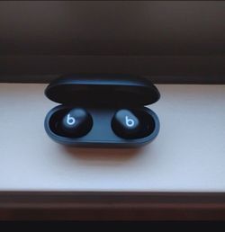 Beats Solo Wireless Earbuds