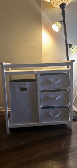 Changing Table w/ Storage & Changing Pad