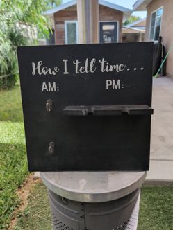 CUTE AM PM SIGN