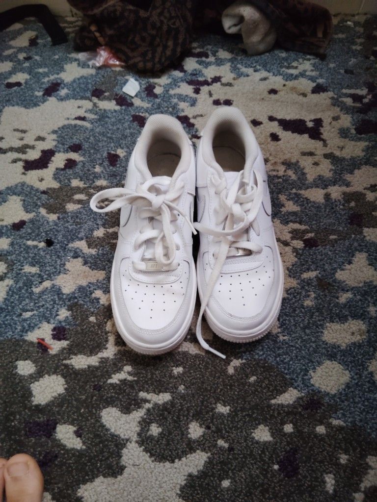 New White Air Forces