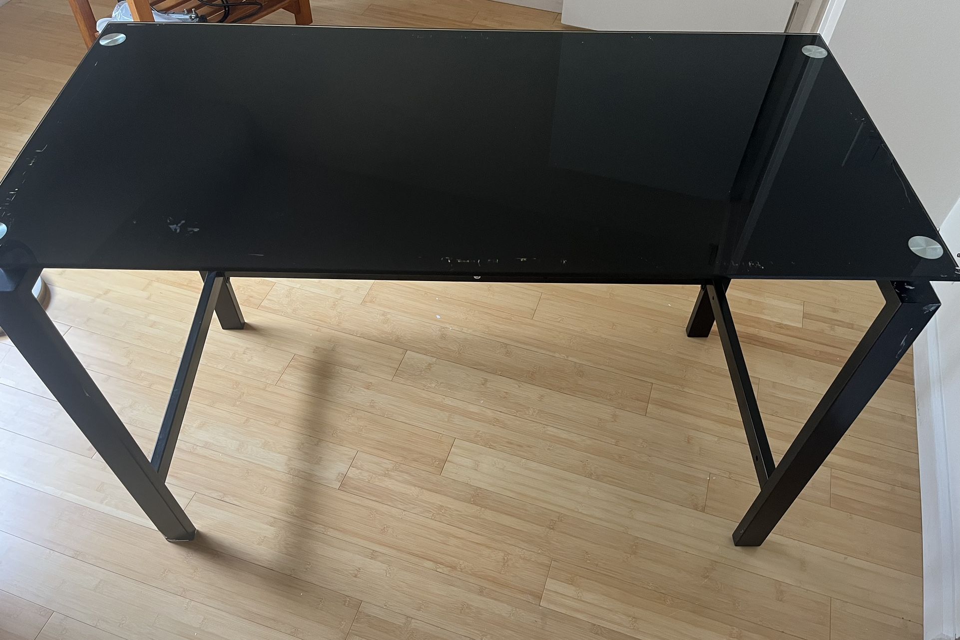 Desk / Table With Glass Top and Metal Legs $20