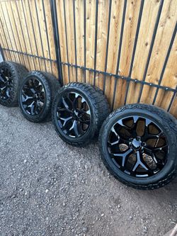 22 inch Silverado wheels Sierra offroad snowflakes 6 lug chevy rims