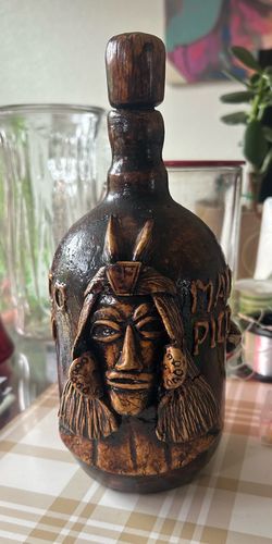 Good Condition Peruvian Decoration Machine Picchu Boyle $20. 🍀