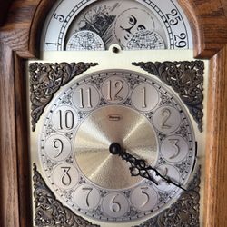 Ridgeway Grandfather Clock. Missing Weights 