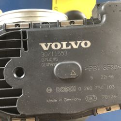 Used Volvo P2 Throttle Body (contact info removed)3