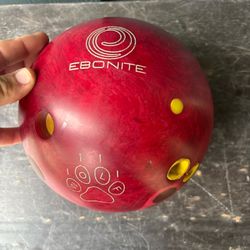 Ebonite Wolf Red Mega Bite Reactive. 15lbs 6.5 Ounces