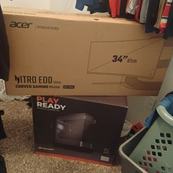 PC Gaming And Monitor 