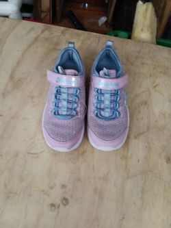 Girl Sketcher size 12 $4