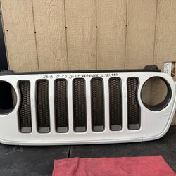 2018 2019 2020 2021 2022 2023 JEEP WRANGLER JL SAHARA FRONT GRILLE OEM USED 